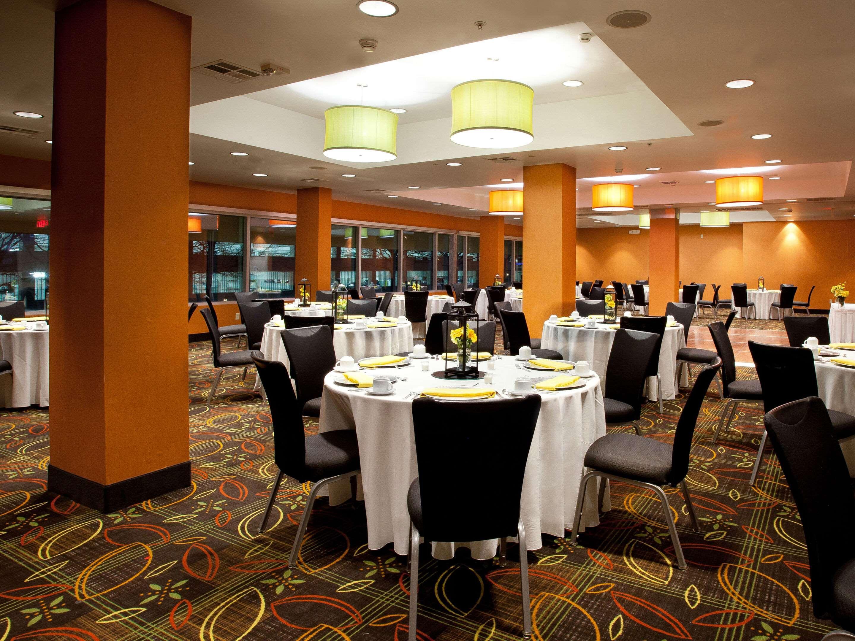 17 West Hotel, Ascend Hotel Collection Тълса Екстериор снимка